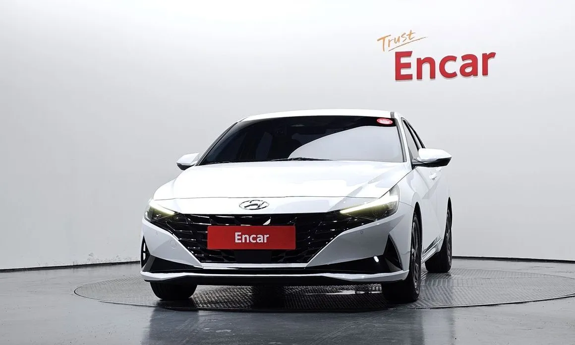 Hyundai AVANTE — фото 3