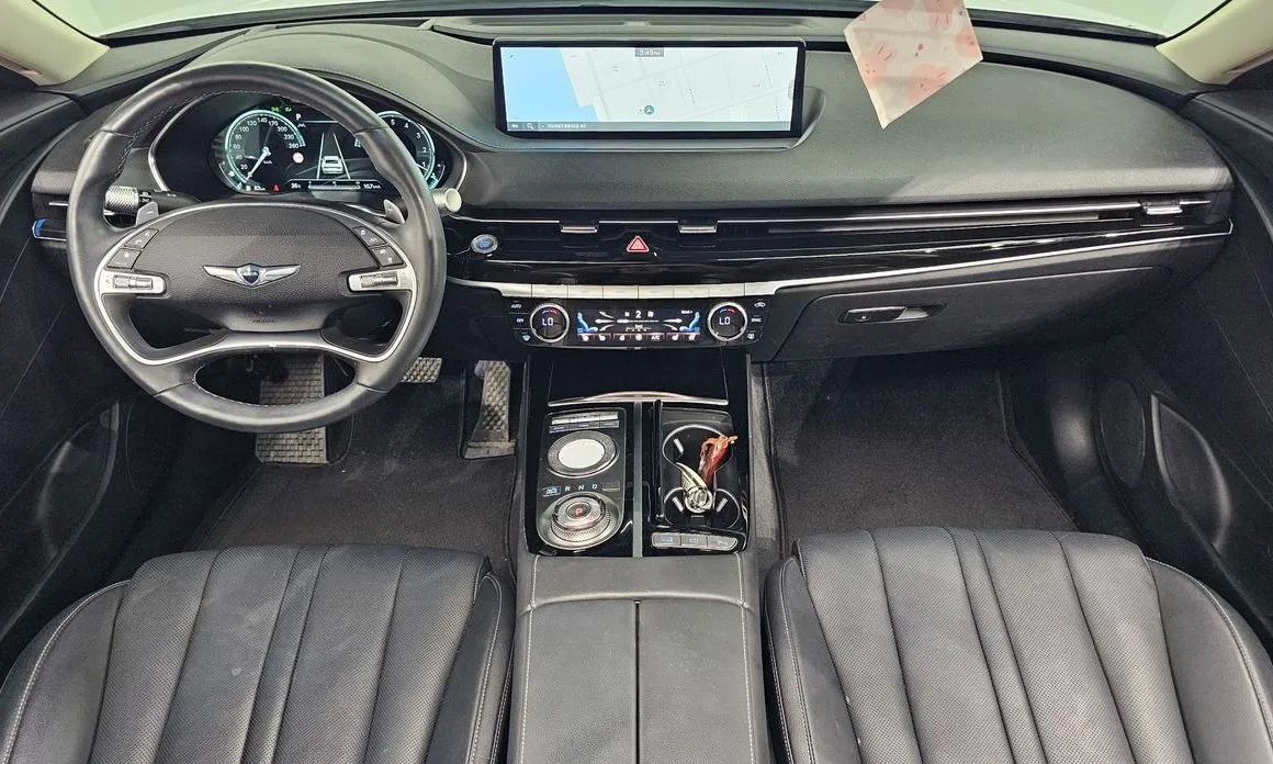 Genesis G80 — фото 10