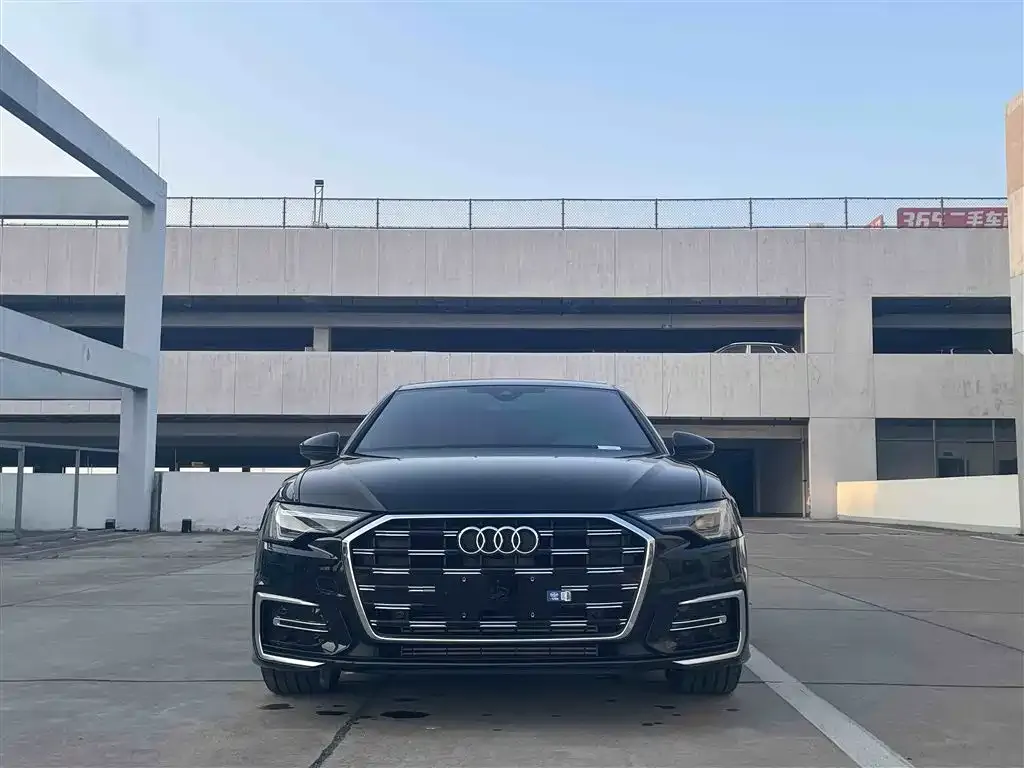 Audi A6L — фото 8