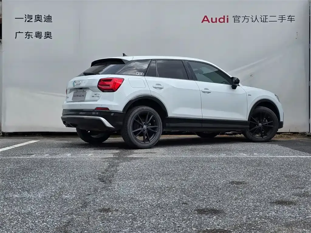 Audi Q2L 2021 из CN, фото 10