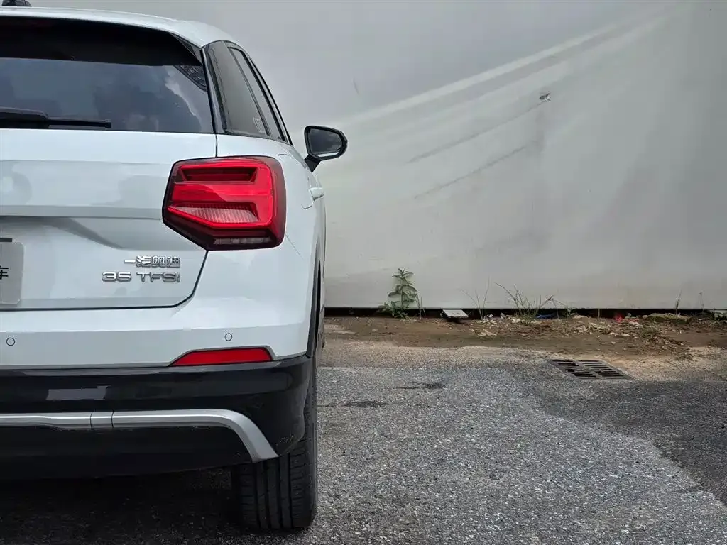 Audi Q2L 2021 из CN, фото 5