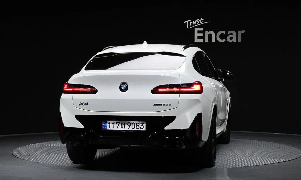 BMW X4 — фото 4