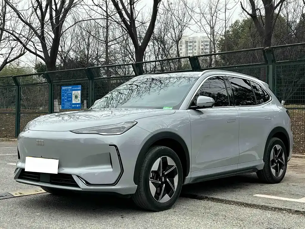 Geely Galaxy E5