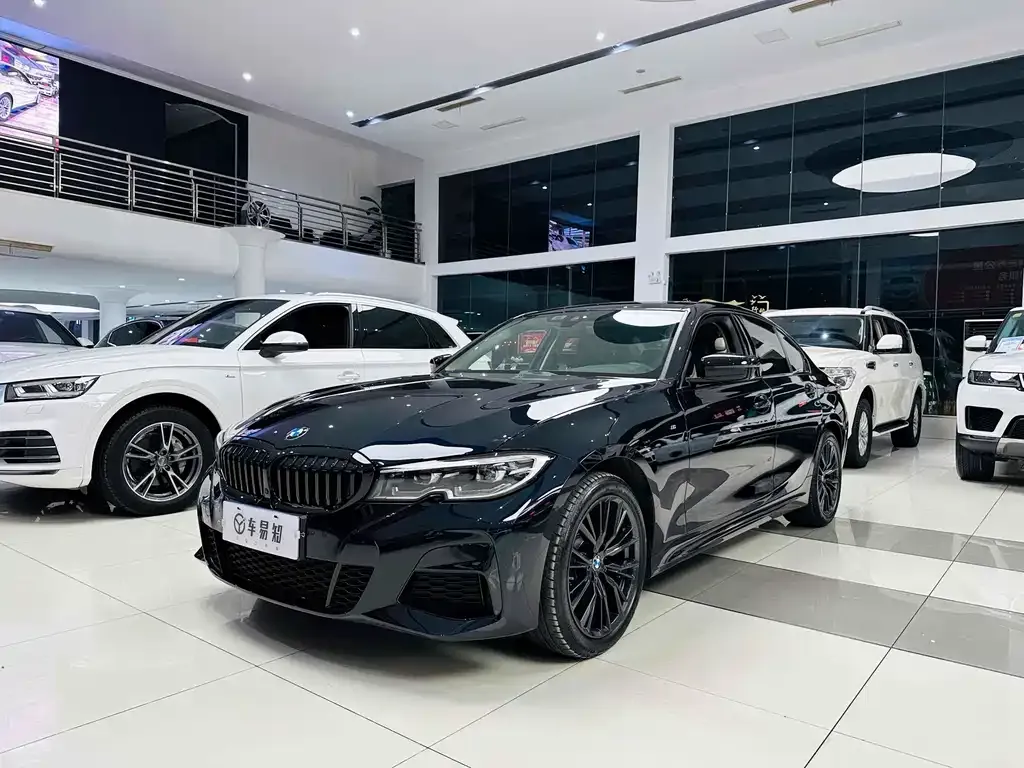 BMW 3 Series — фото 1