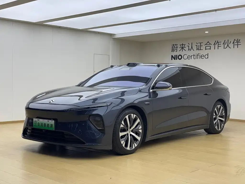 NIO ET7