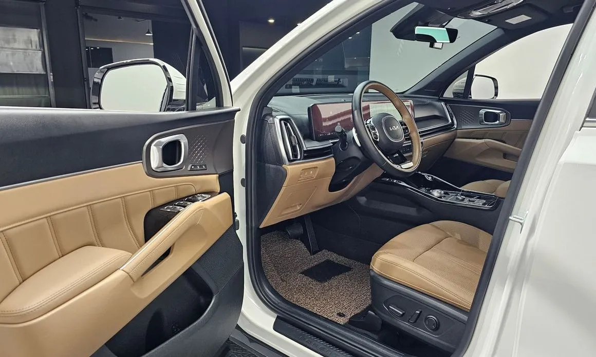 Kia Sorento — фото 4