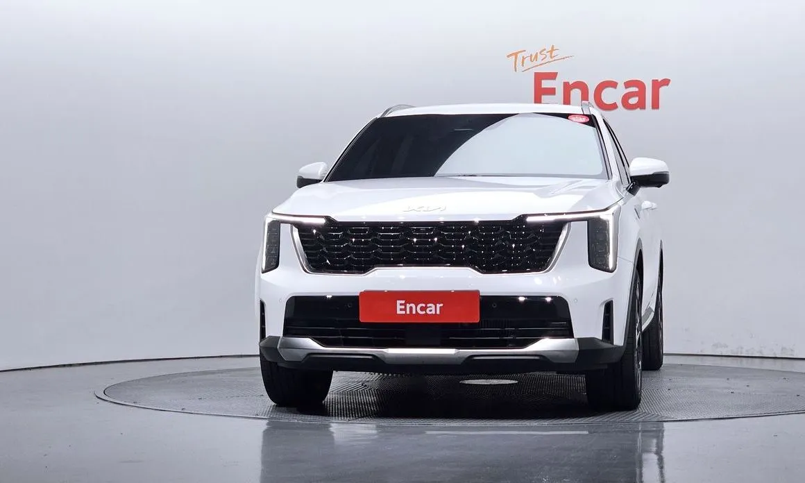 Kia Sorento — фото 10