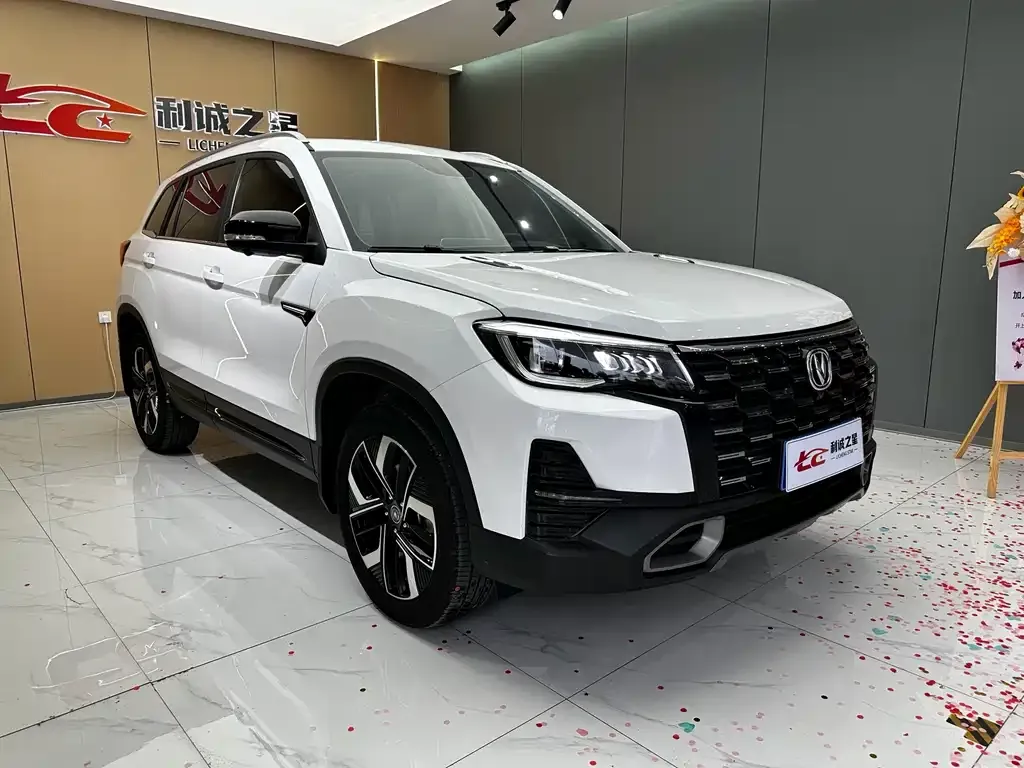 Changan CS75 2025 из CN, фото 6