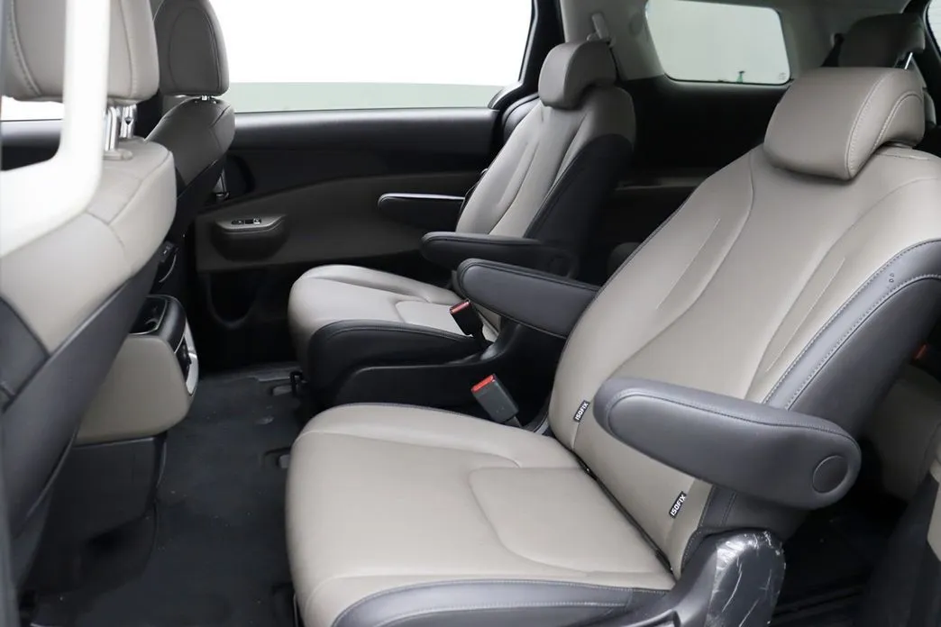 Kia Carnival 2025 из KR, фото 6