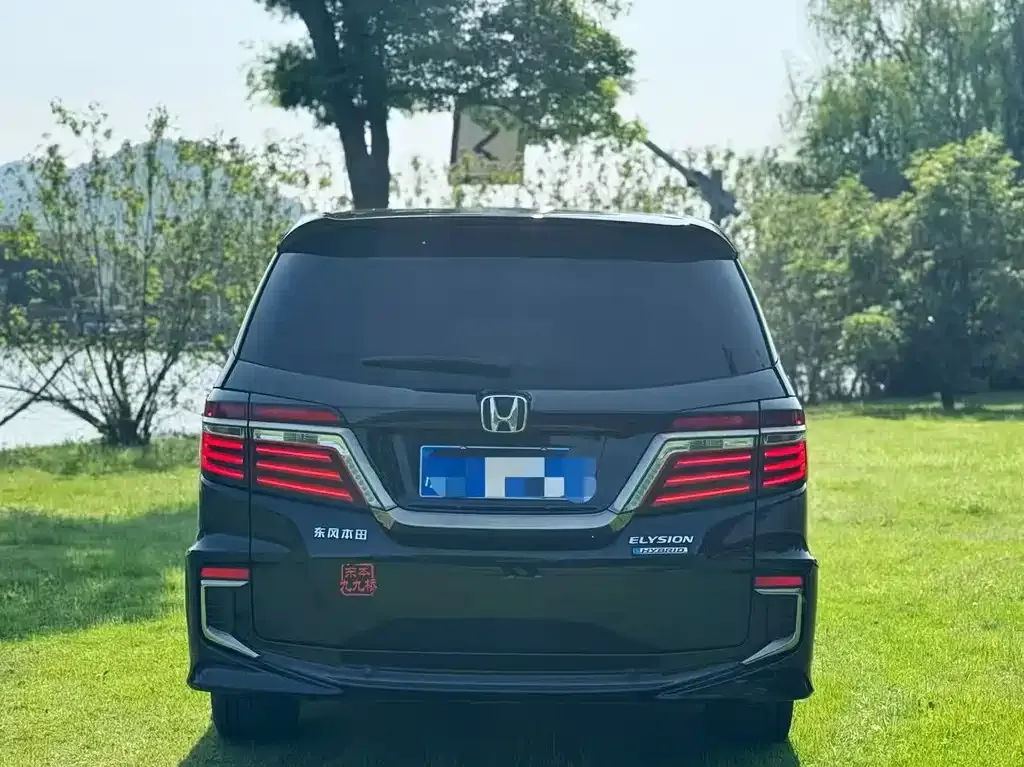 Honda Elysion — фото 4