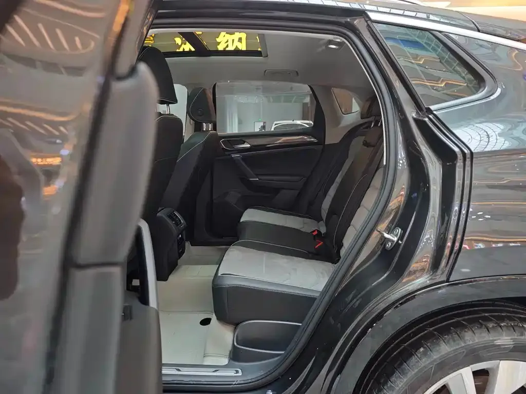 Volkswagen Tayron X 2022 из CN, фото 6