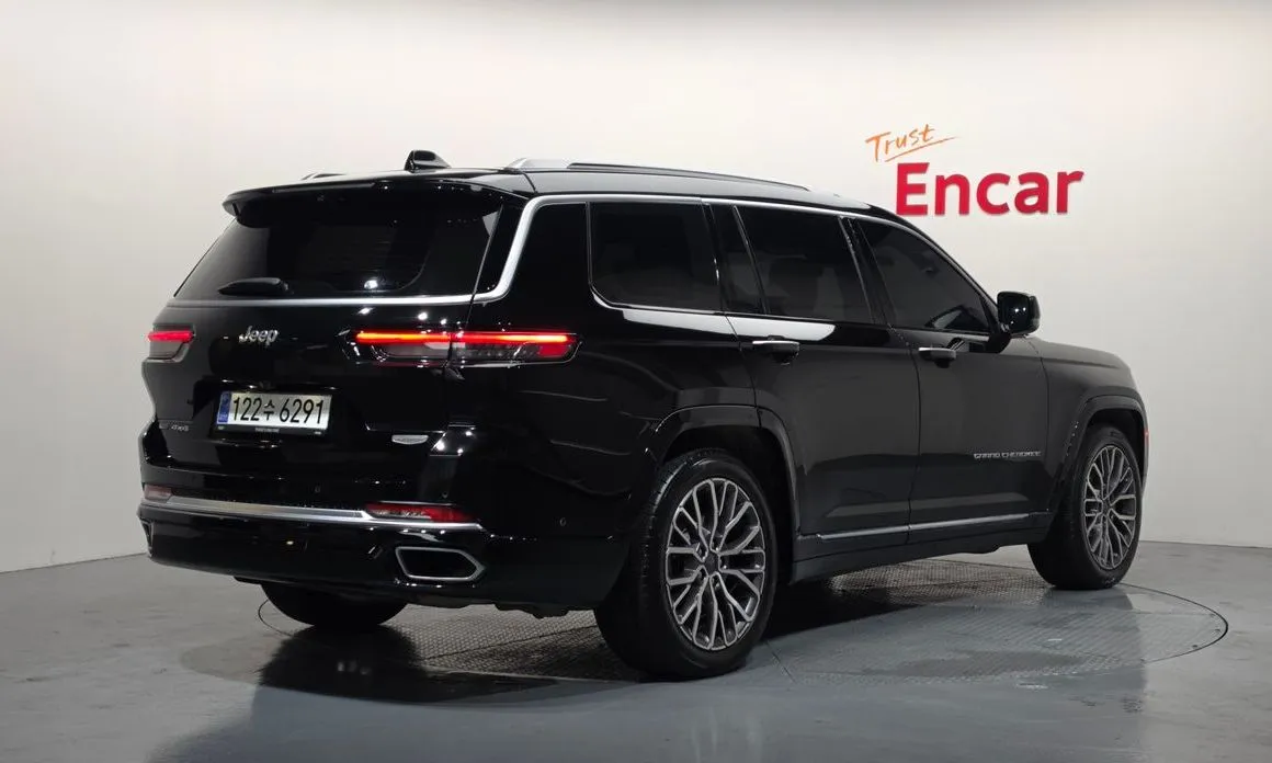 Jeep Cherokee 2023 из KR, фото 2