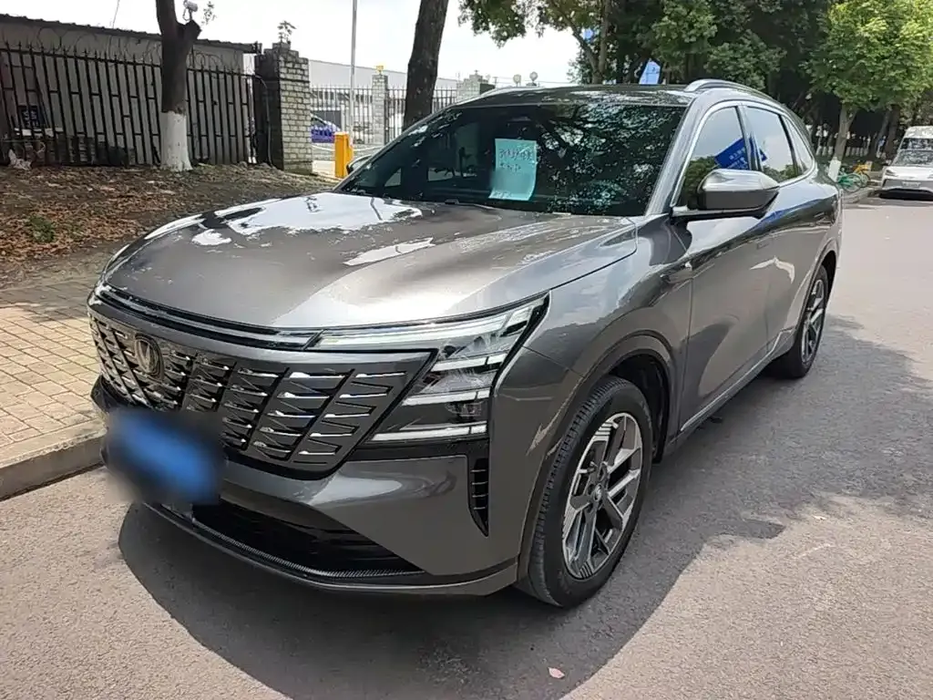Changan CS75PLUS — фото 8