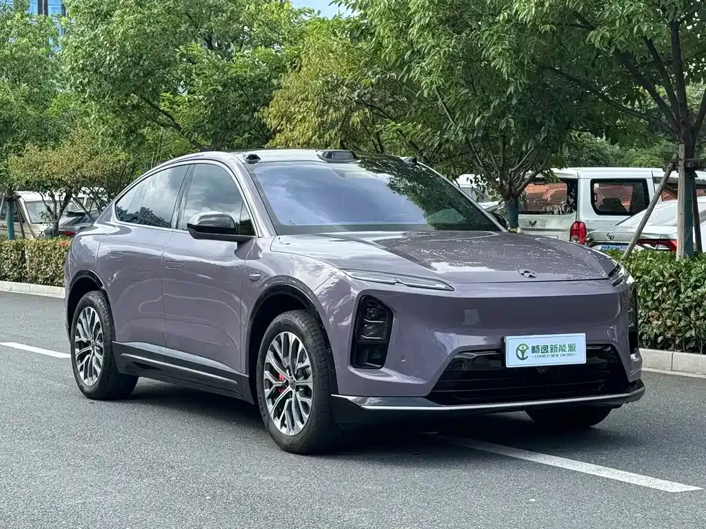 NIO EC6 — фото 9