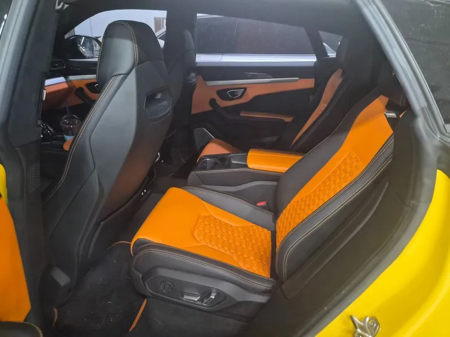 Lamborghini Urus 2021 из KR, фото 2