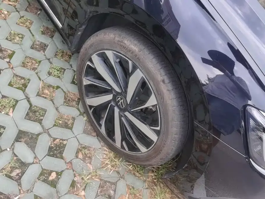 Volkswagen Passat — фото 6