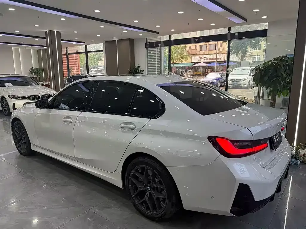 BMW 3 Series — фото 10