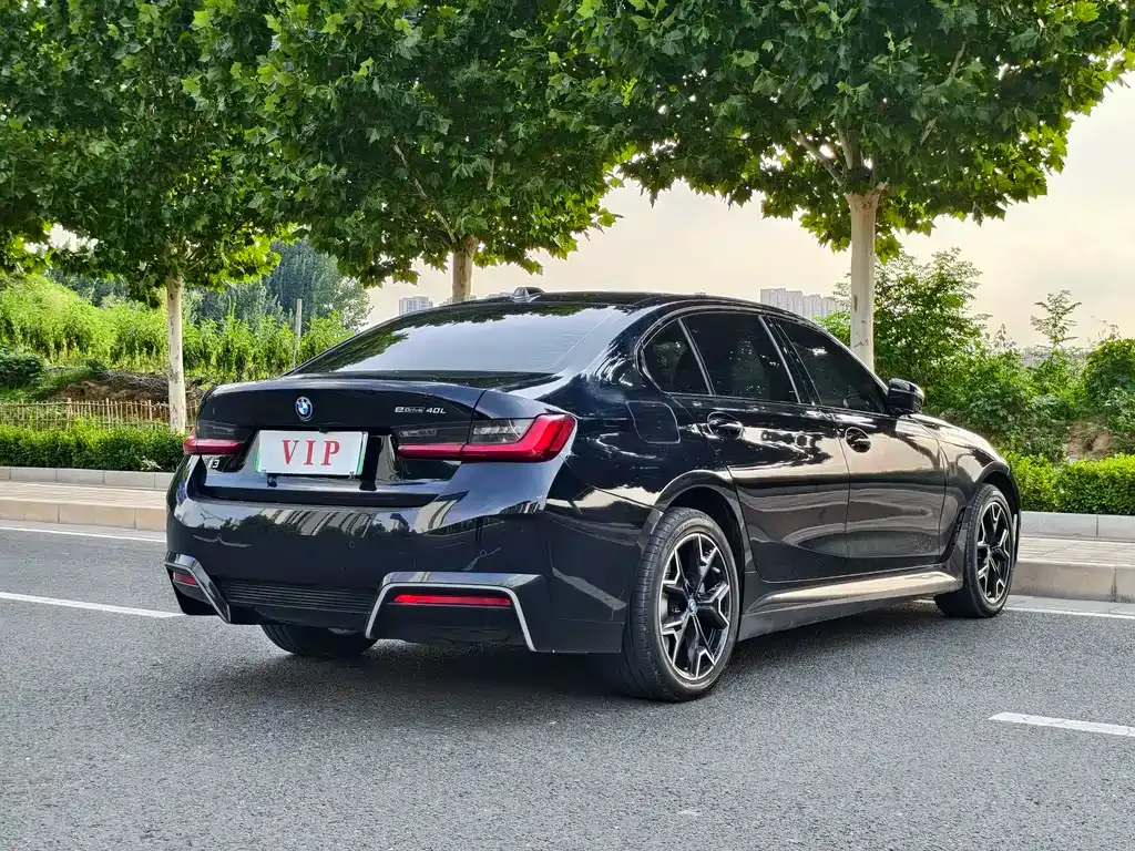 BMW i3 — фото 7