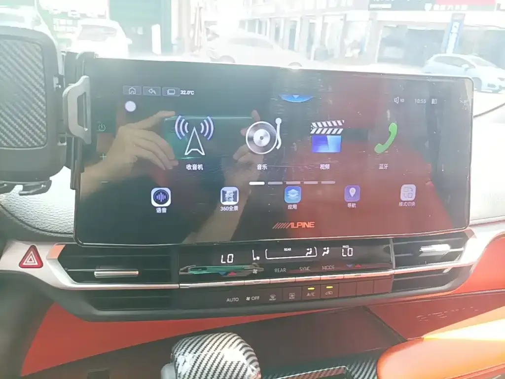 Toyota Sienna 2024 из CN, фото 6
