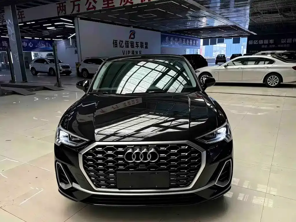 Audi Q3 Sportback 2022 из CN, фото 7