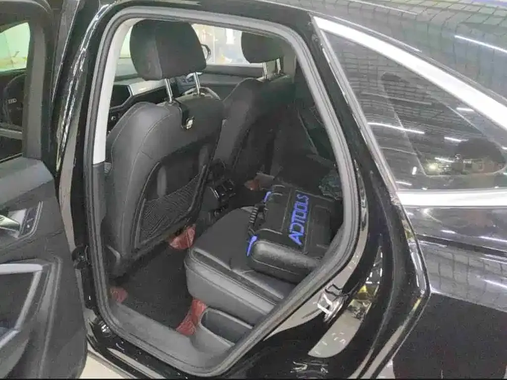 Audi Q3 Sportback 2022 из CN, фото 6