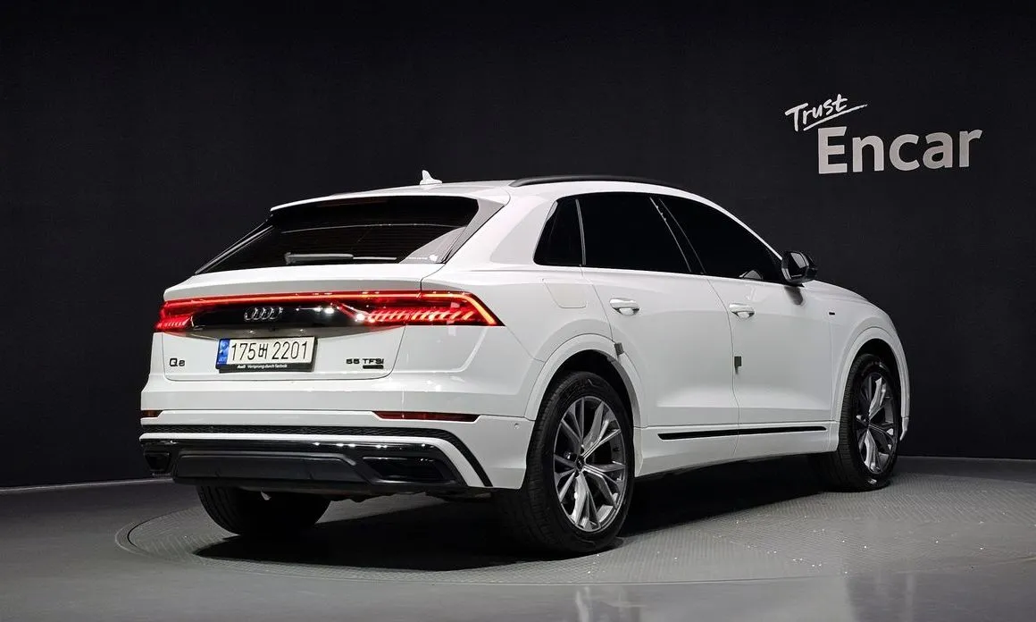 Audi Q8 2022 из KR, фото 2