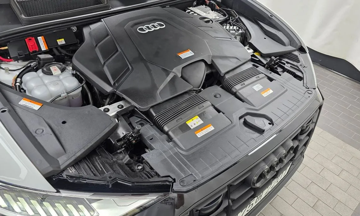 Audi Q8 2022 из KR, фото 3