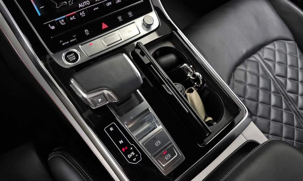 Audi Q8 2022 из KR, фото 6