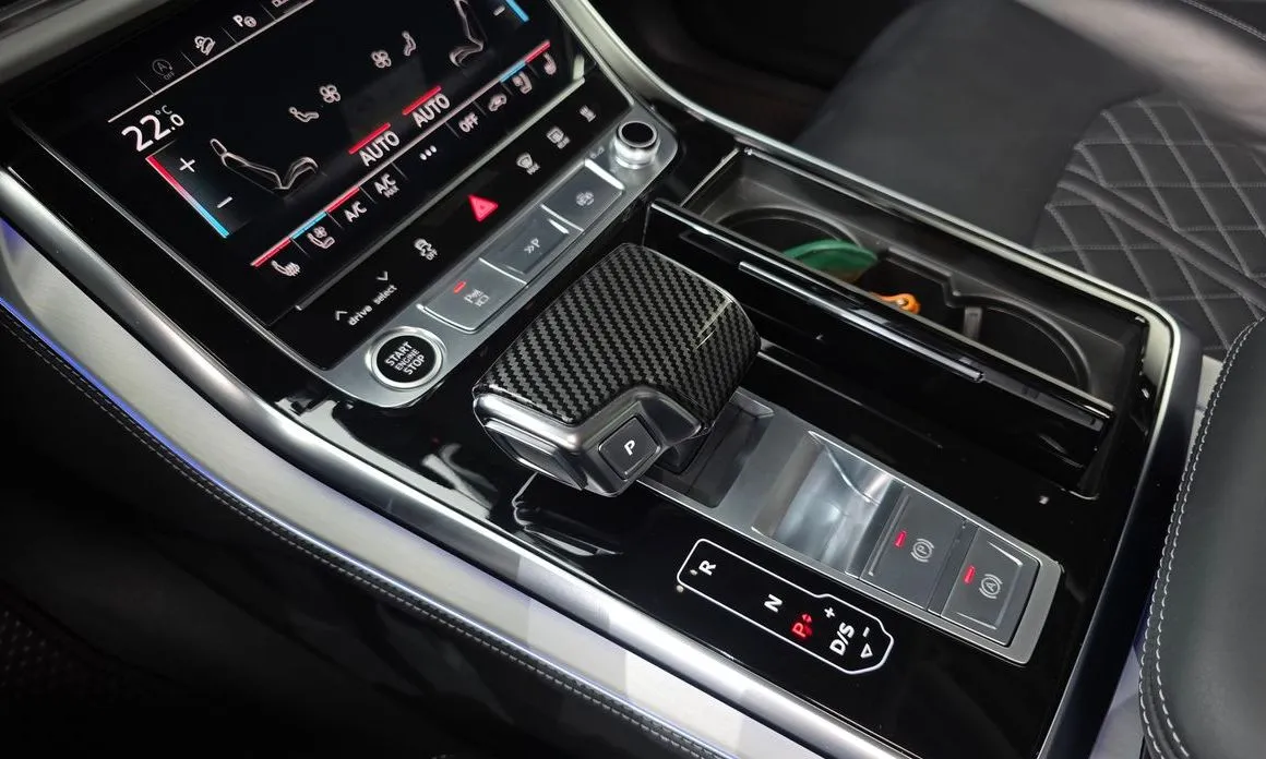 Audi Q7 2023 из KR, фото 8