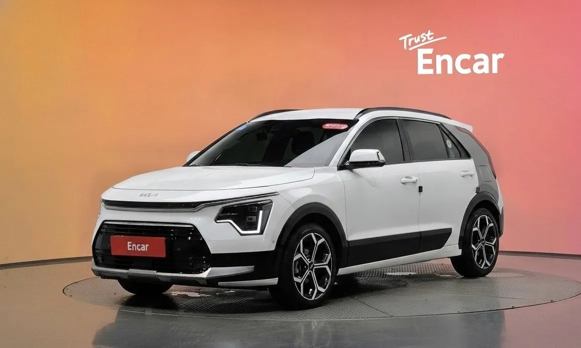 Kia Niro — фото 1
