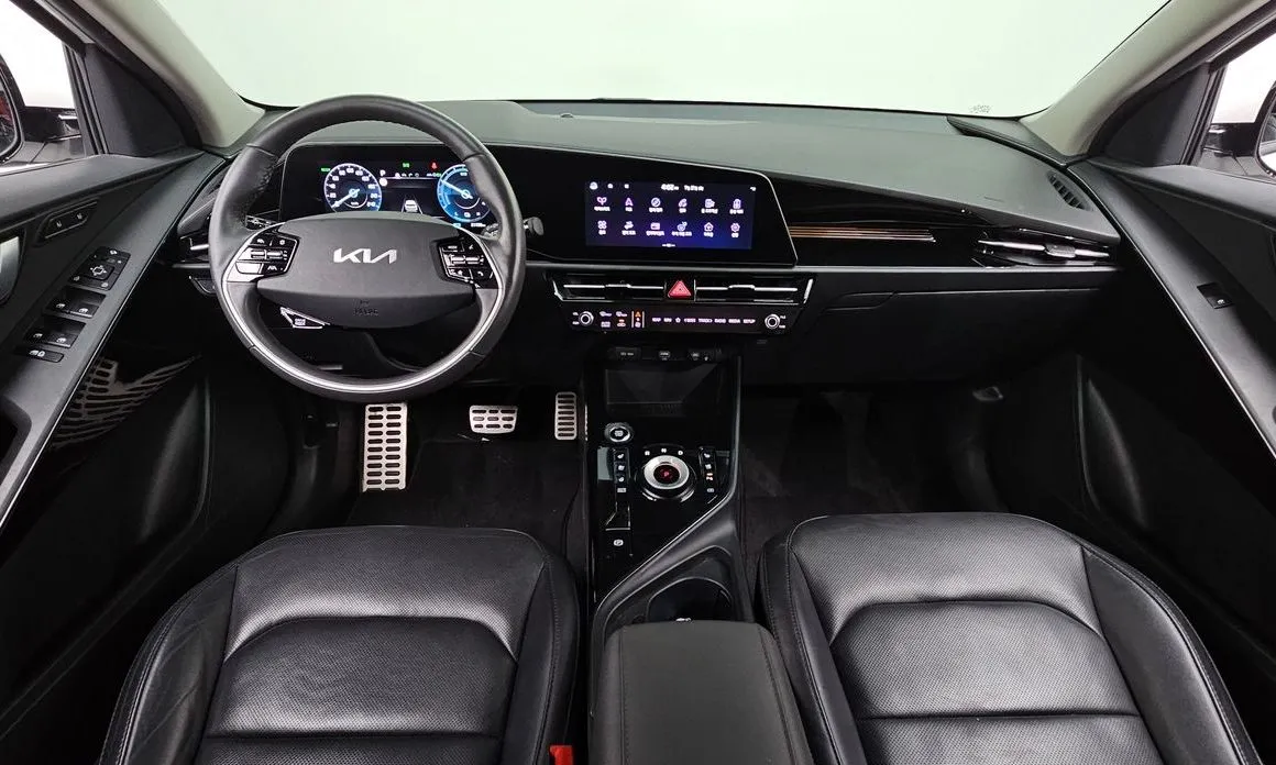 Kia Niro — фото 8