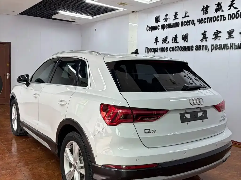 Audi Q3 — фото 4