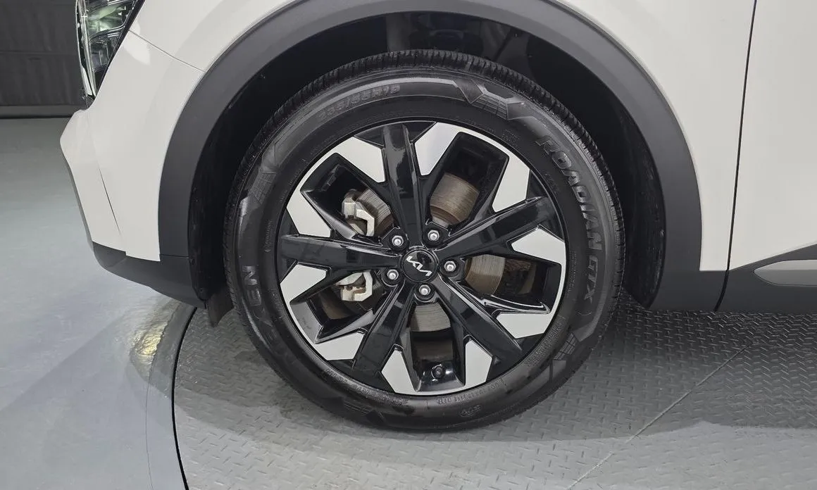 Kia Sportage — фото 10