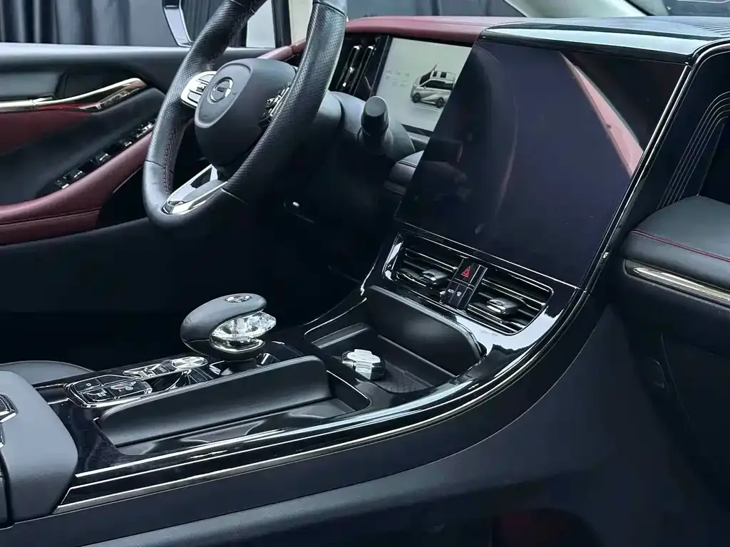 GAC Motor Trumpchi E9 — фото 9