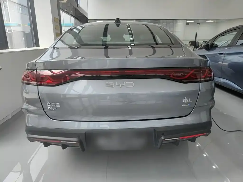 BYD Qin L — фото 3