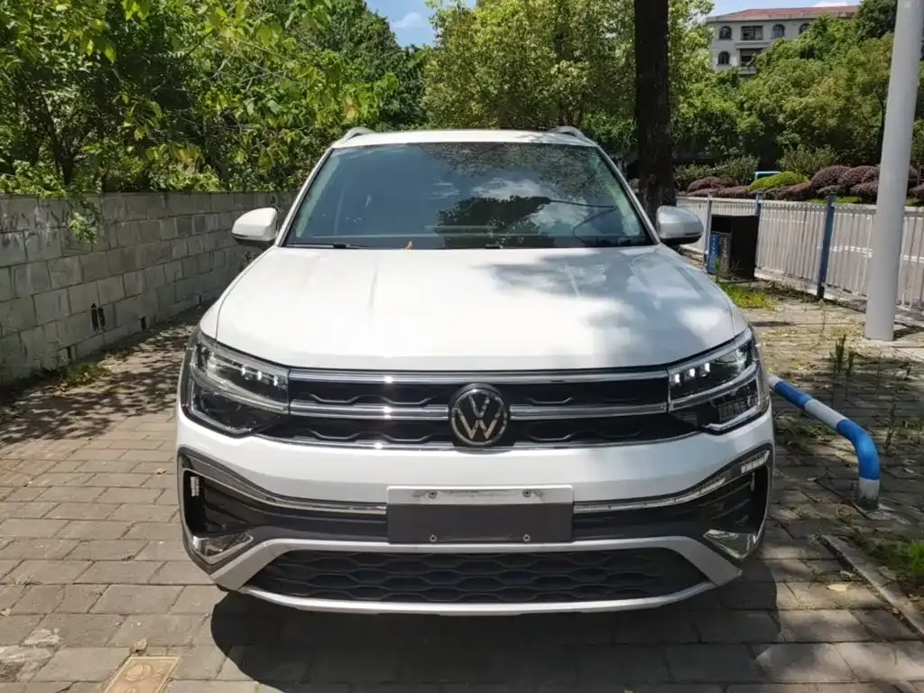 Volkswagen Tharu — фото 7