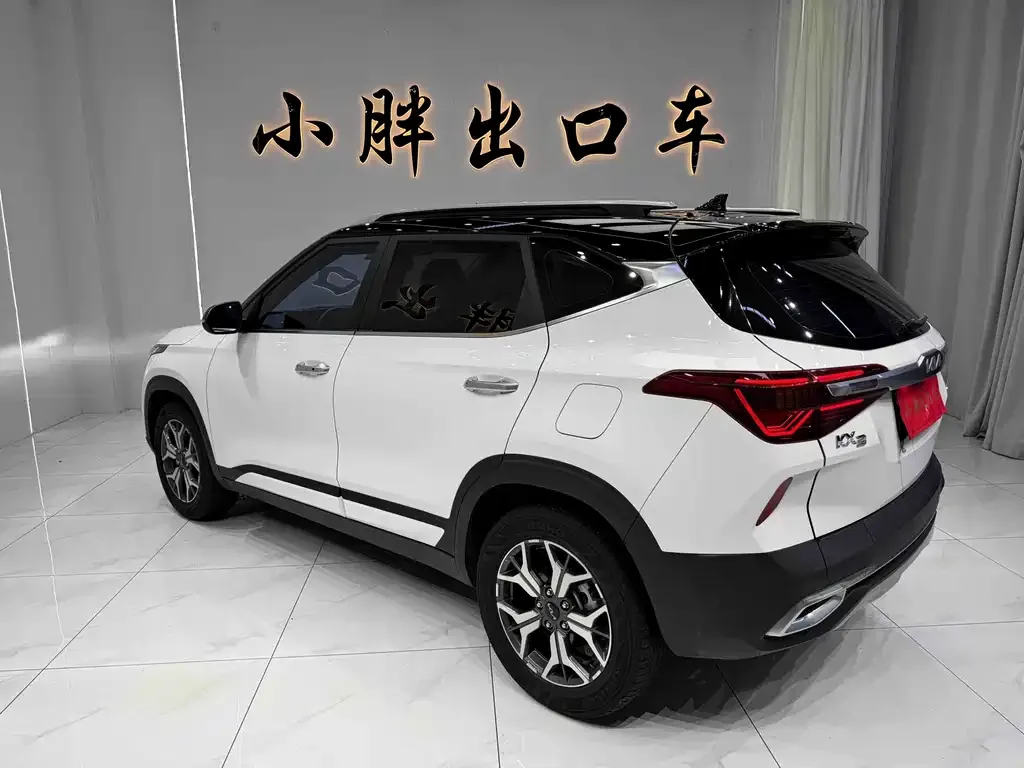 Kia KX3 — фото 8