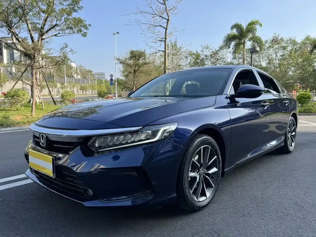 Honda Inspire — фото 10