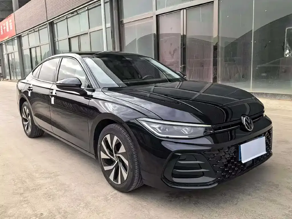 Volkswagen Passat — фото 3