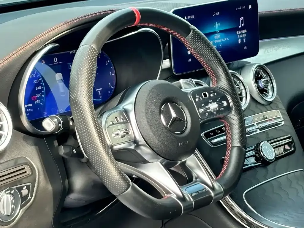 Mercedes-Benz GLC Coupe AMG — фото 2