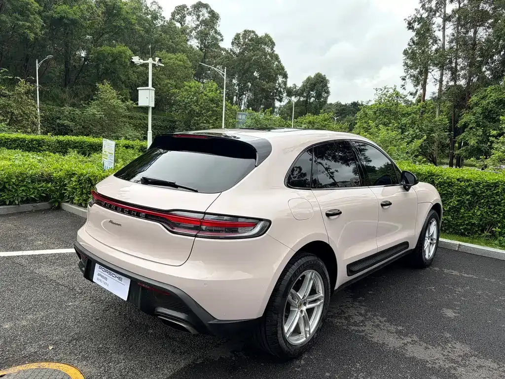 Porsche Macan — фото 10