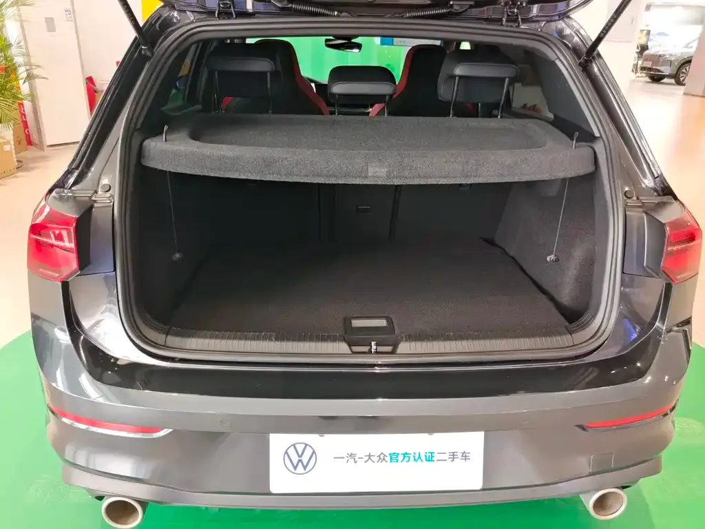 Volkswagen Golf GTI — фото 4