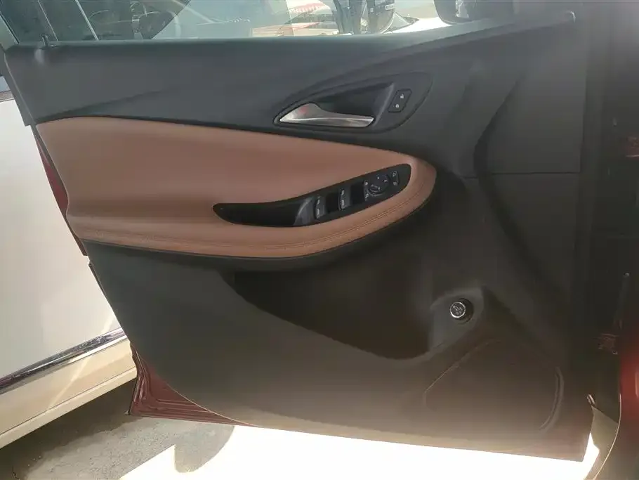 Buick PLUS 2023 из CN, фото 6