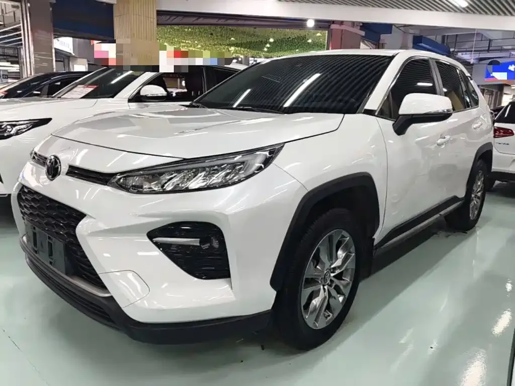 Toyota Wildlander — фото 3