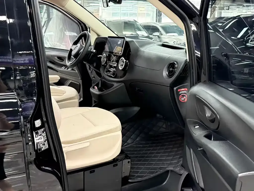 Mercedes-Benz Vito 2022 из CN, фото 9