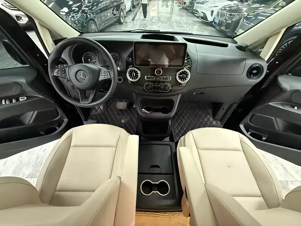 Mercedes-Benz Vito 2022 из CN, фото 3