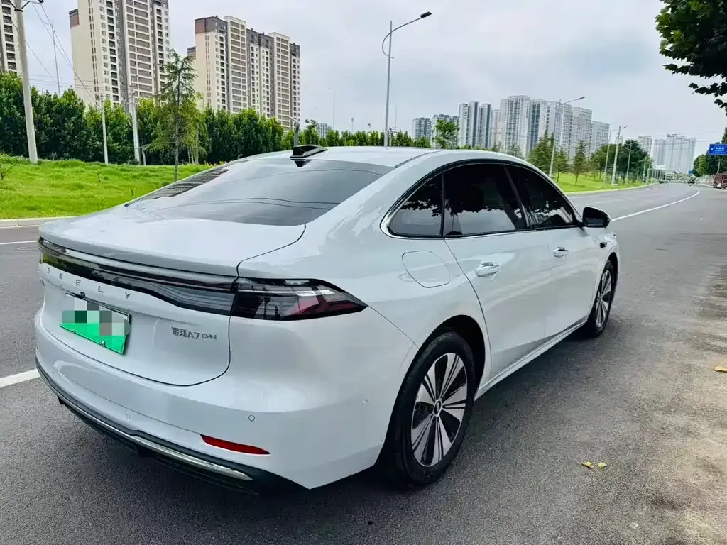 Geely 银河A7 EM 2025 из CN, фото 2