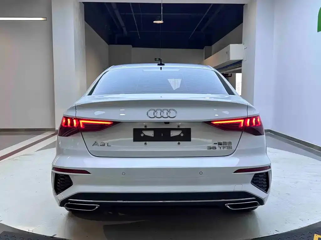 Audi A3 — фото 7