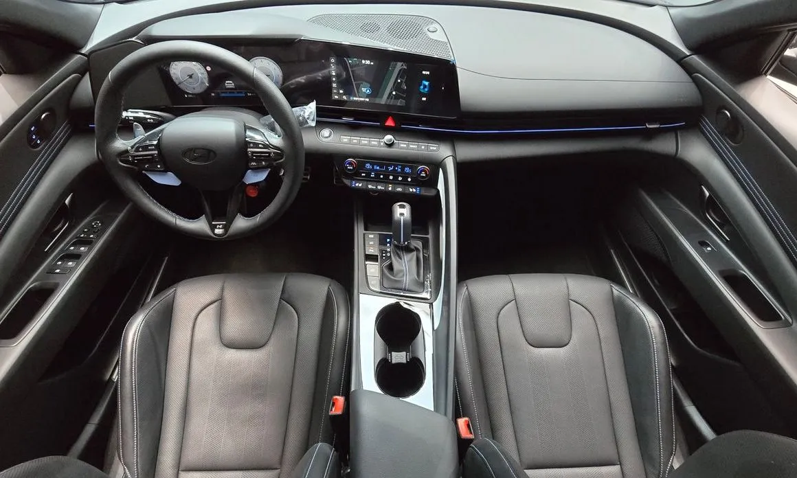 Hyundai AVANTE — фото 7