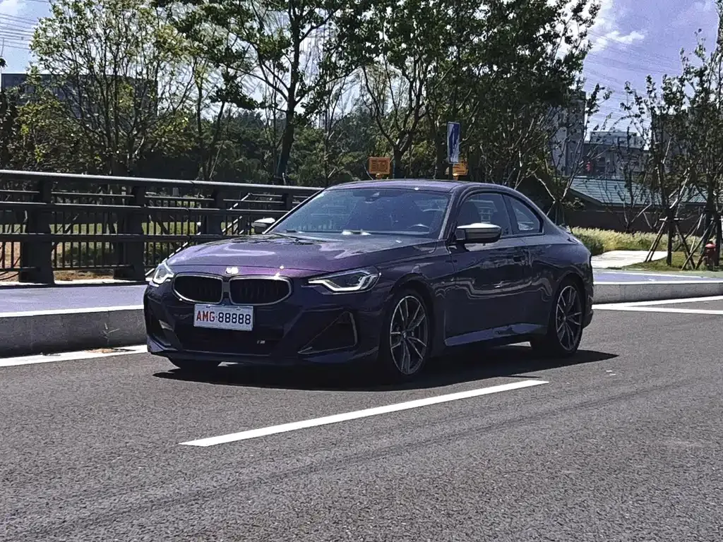 BMW M240i — фото 1
